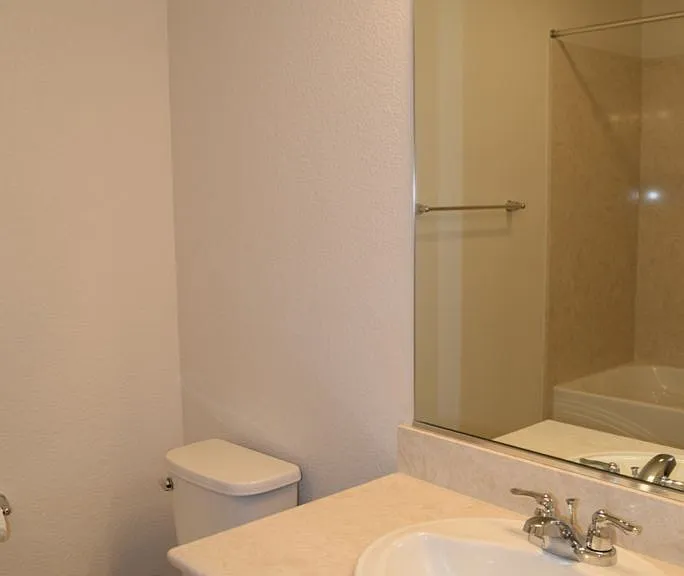 6114 Mehrten Cir — Photo 3