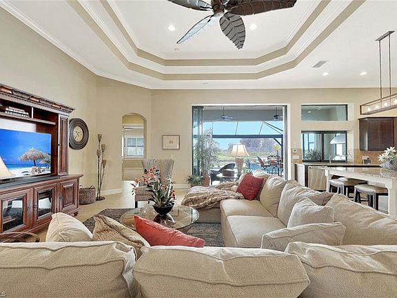 3rd image of 12710 Dundee Ln