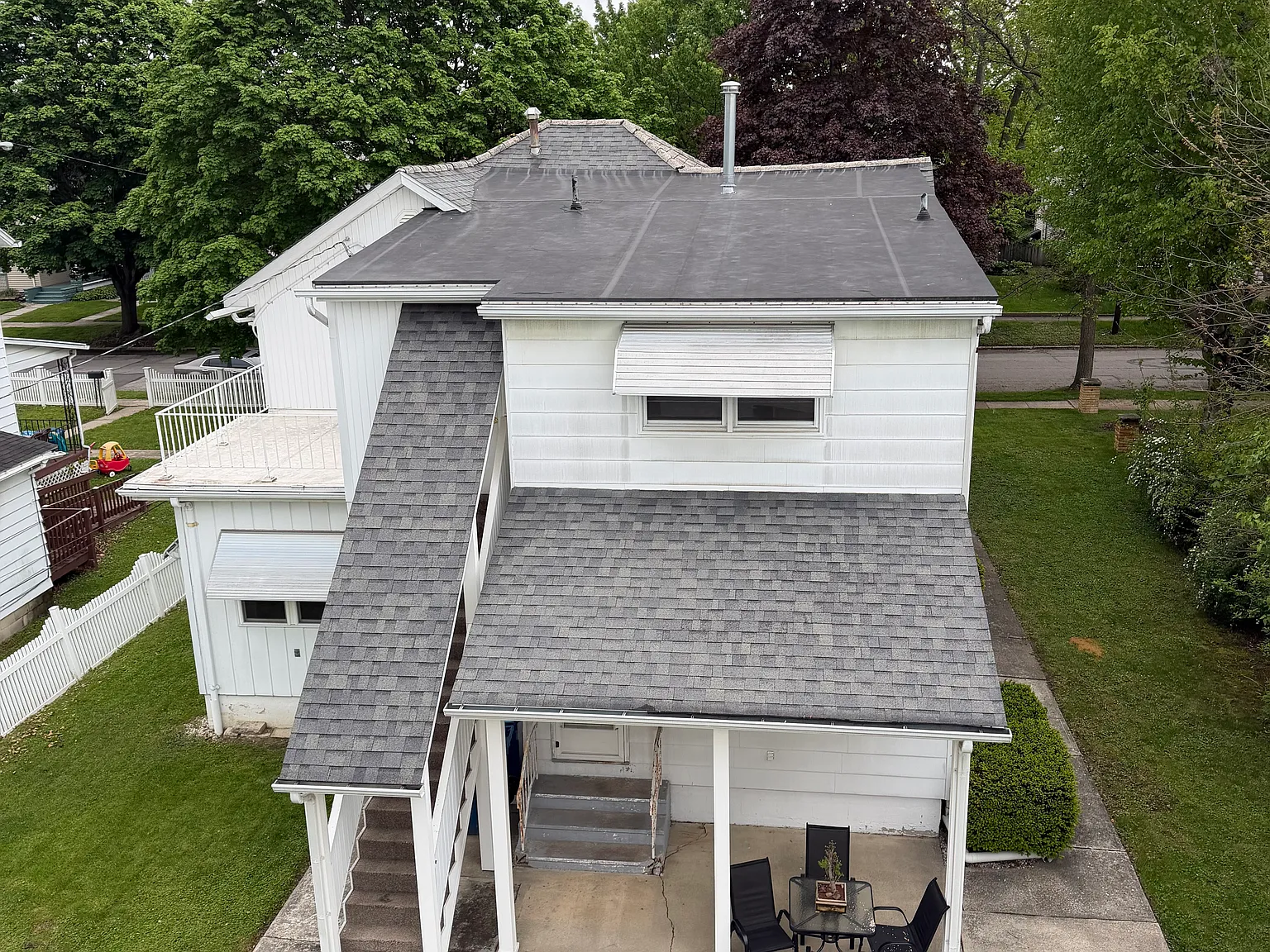 2 bed, 1175 sqft, $1,000 — Photo 1