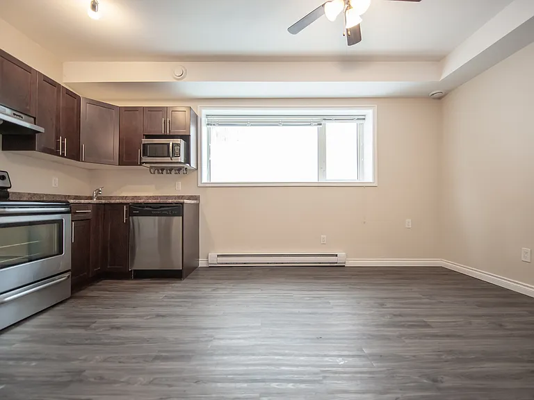 433 Edison Ave #315 — Photo 7