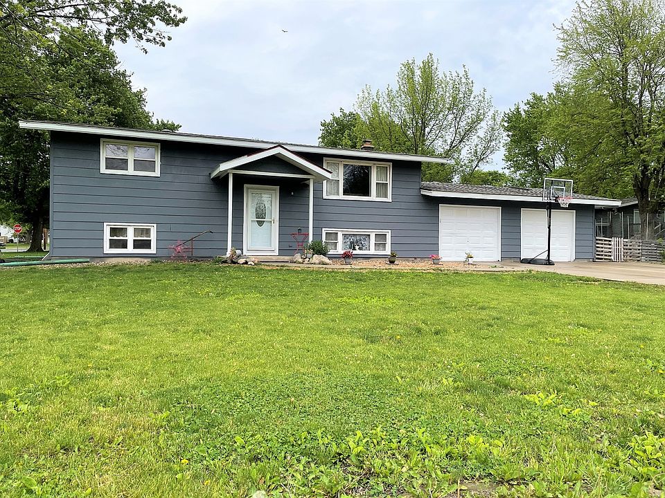 210 W Austin St, Tolono, IL 61880 Zillow