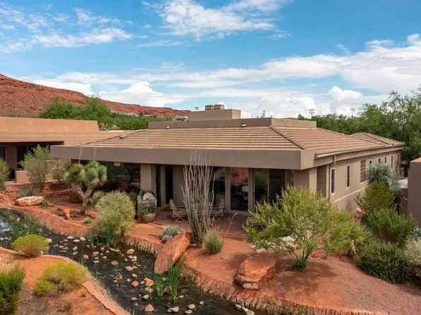 2255 N Tuweap Dr Unit 37, St George, UT 84770