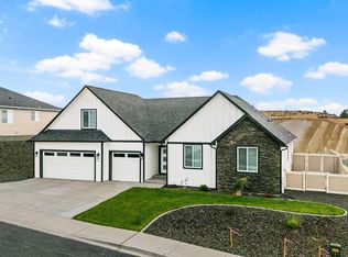 309 N 91st Ave, Yakima, WA 98908