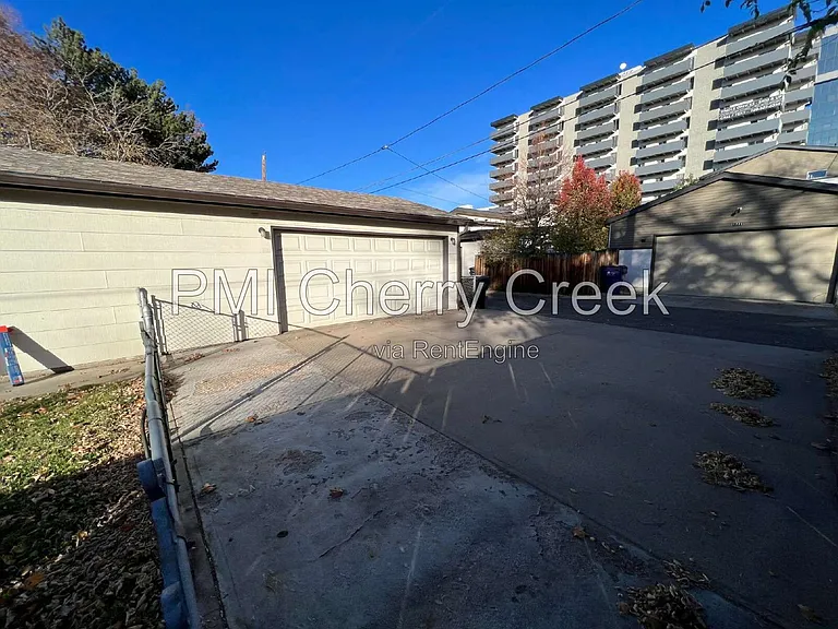 1772 S Garfield St — Photo 36