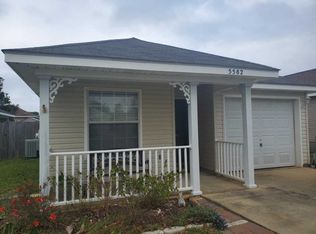 5582 Meadow Creek Pl, Gulf Breeze, FL 32563