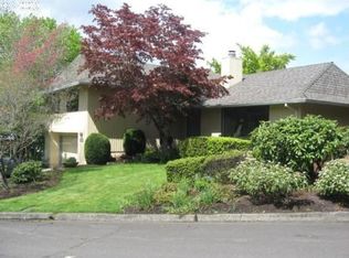 2939 SW Collins Ct, Portland, OR 97219