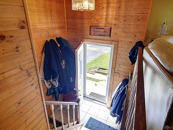 4th image of 107 Aleshire Farm Cir