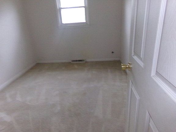 4th image of 339 Cedarbrook Dr