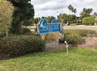 5135 Gulf Of Mexico Dr APT 102, Longboat Key, FL 34228