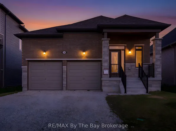 15 Union Blvd, Wasaga Beach, ON L9Z 1J7