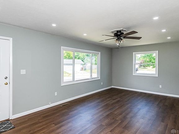 4th image of 3971 Sumpter Dr