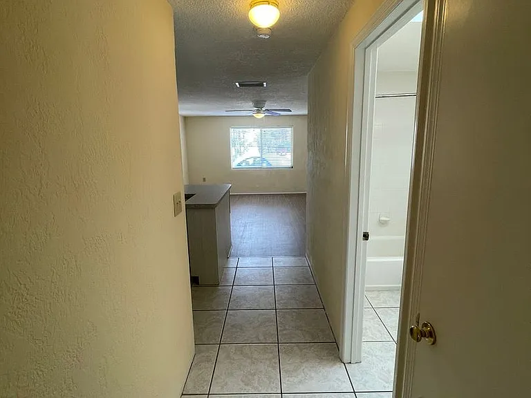 3717 Cardinal Blvd #4 — Photo 11