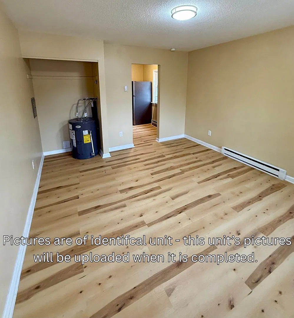 3456 W Alexis Rd — Photo 4