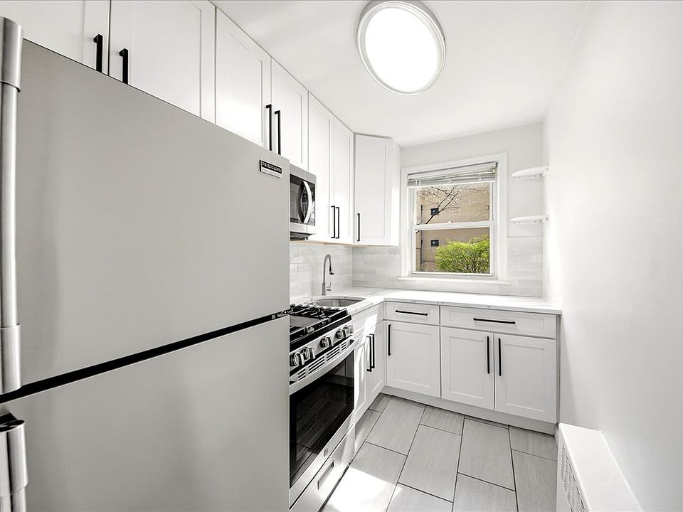 1st image of 12 Wainwright Ave APT 1B