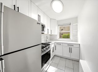 12 Wainwright Ave APT 1B, Yonkers, NY 10710
