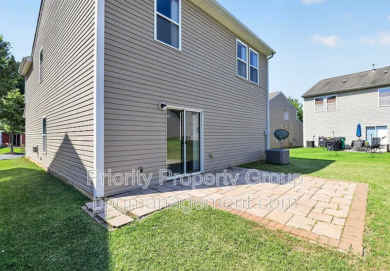 8913 Chalkstone Rd — Photo 32