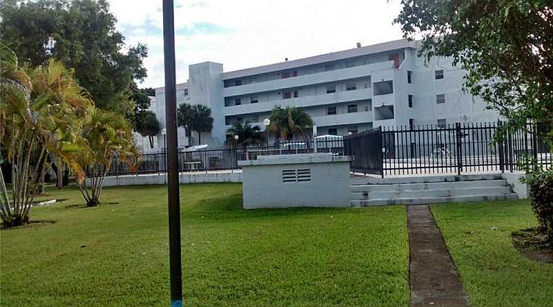 1st image of 9180 Fontainebleau Blvd APT 406