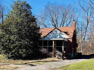 2542 Garrison Dr, Cincinnati, OH 45231