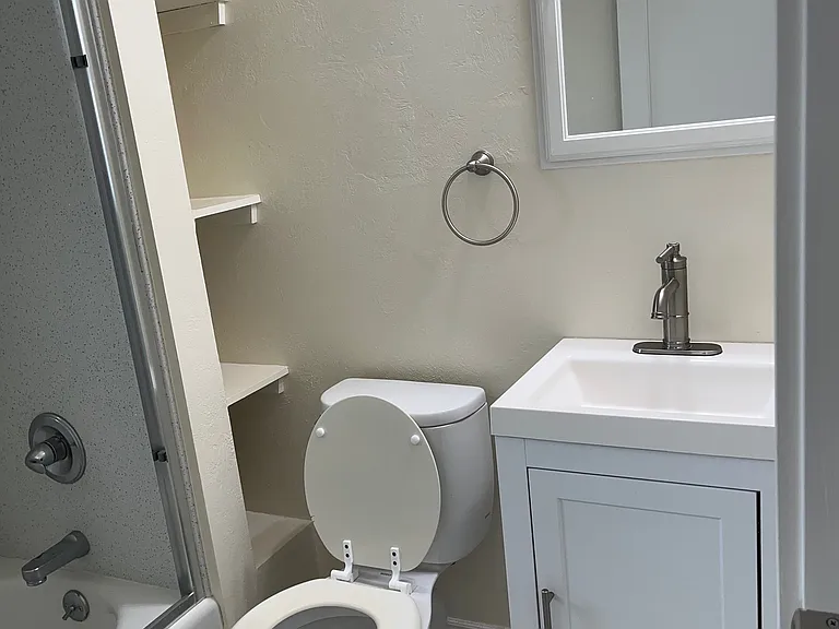 2116 San Jose Ave #9 — Photo 8