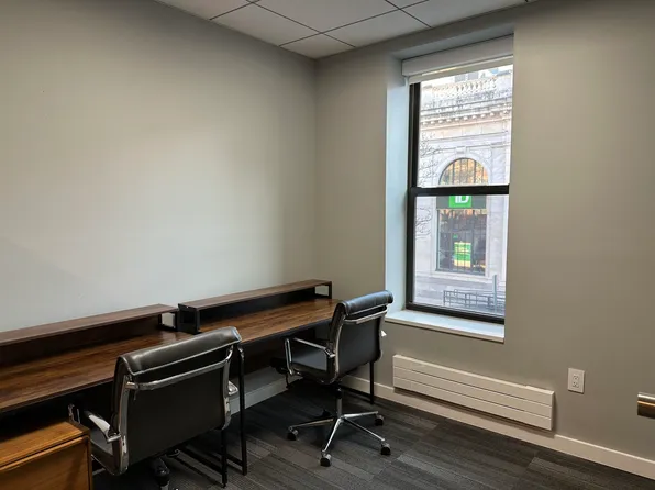 89 Hudson Street image 1 of 24