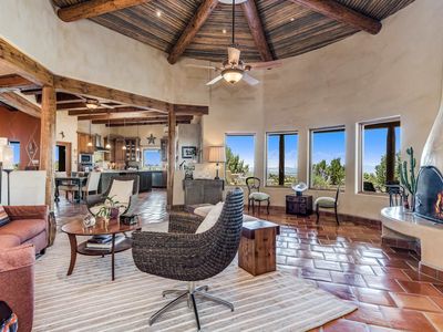 11 Vista Bella, Lamy, NM, 87540