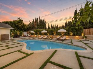 10111 Oso Ave, Chatsworth, CA 91311