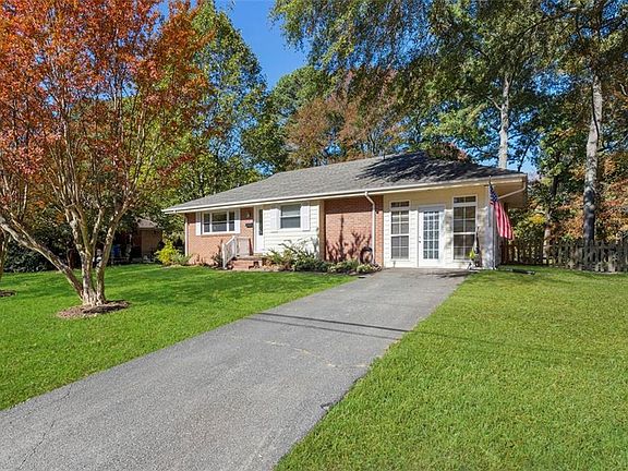 2nd image of 1120 Milissa Ct