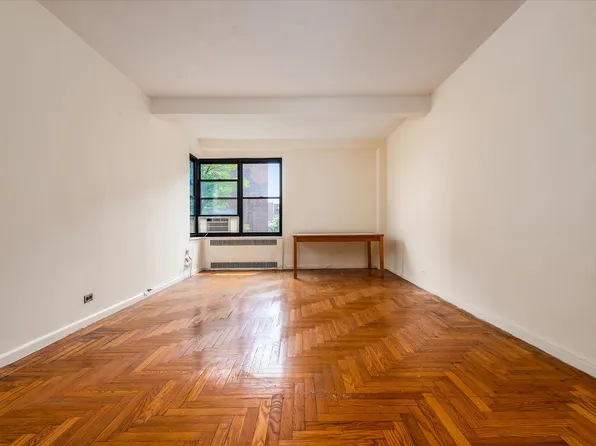 72 Park Terrace West image 7 of 18