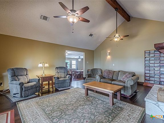 5th image of 560 Bluff Ridge Ct