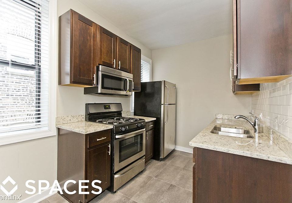 1st image of 3451 N Elaine Pl #3