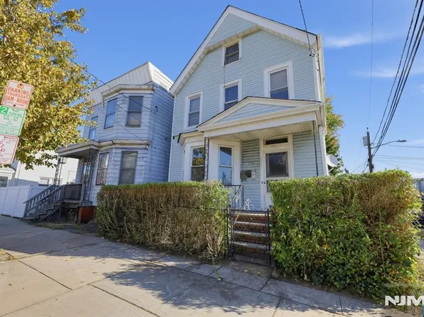 114 S 7th Street, Harrison, NJ 07029
