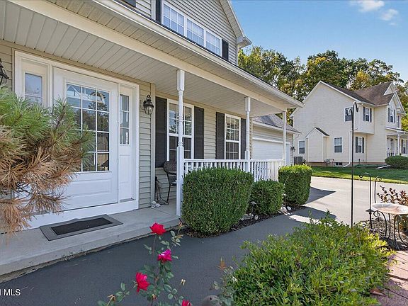 2nd image of 28 Anna Court