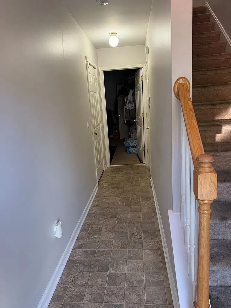 3 bed, 4.0 bath, 1938 sqft, $2,450 — Photo 2