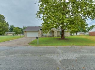 1717 S 147th West Ave, Sand Springs, OK 74063