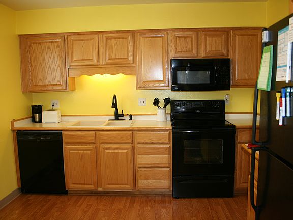 Nice open kitchen