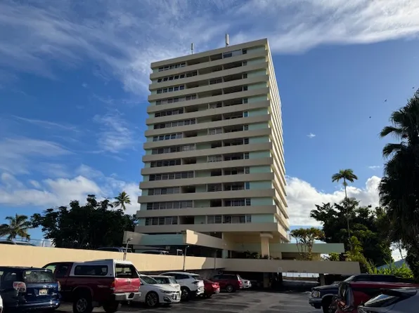 84 Bayshore Towers #302, Hilo, HI 96720