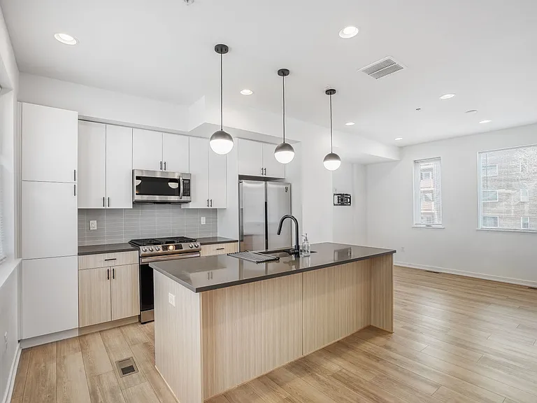 3101 W 47th Ave #19 — Photo 4