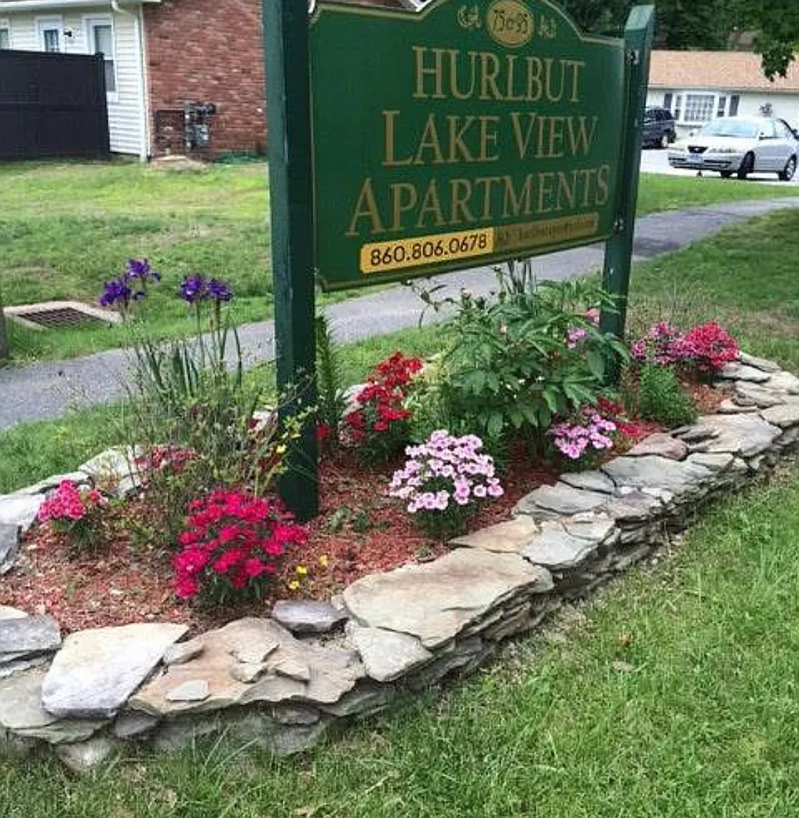 2 bed, $1,625 — Photo 1