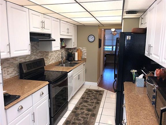 5th image of 4885 1st St NE APT 216