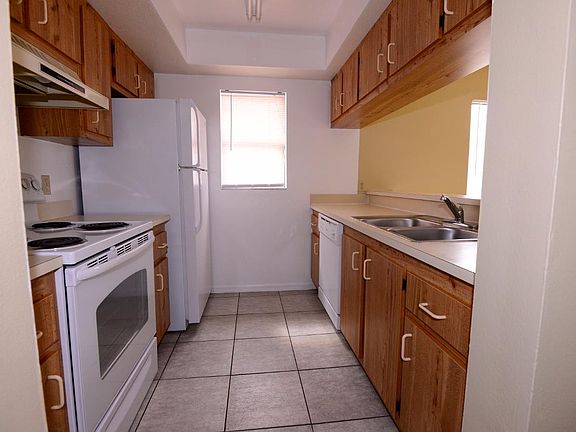 2nd image of 4564 Sleepy Oak Ln