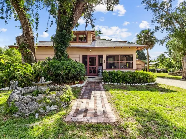 117 Tucker Ave, Sarasota, FL 34232