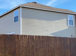 401 Yellowwood Dr, New Braunfels, TX 78130