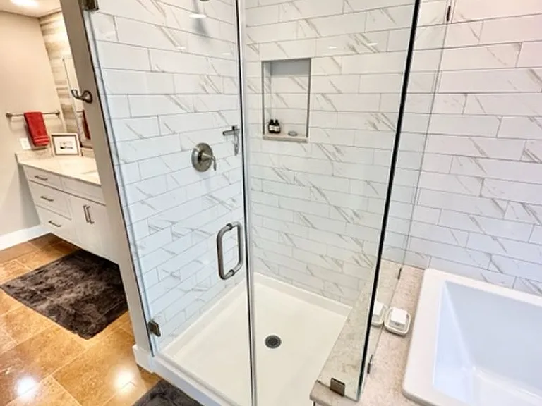 910 Santa Rosa Blvd — Photo 33