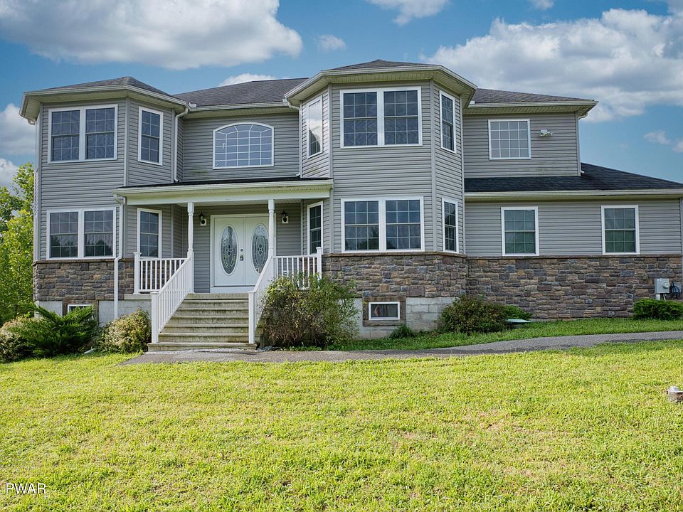 1st image of 217 Courtney Dr