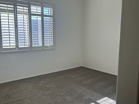 5th image of 454 N Old Camp Ln