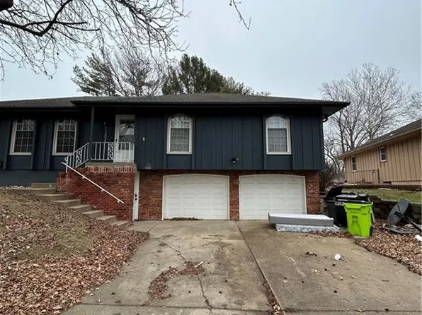 1304 SW Speas Dr, Blue Springs, MO 64014