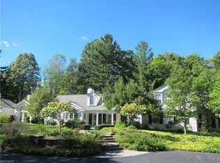 34650 Cedar Rd, Hunting Valley, OH 44022