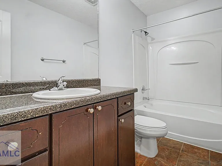 115 SE Cutters Gap — Photo 31