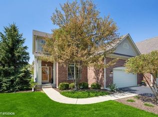 4435 Coyote Lakes Cir, Lake In The Hills, IL 60156