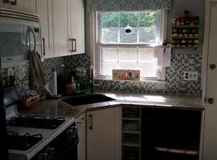 4303 De Haven Dr, Chantilly, VA 20151